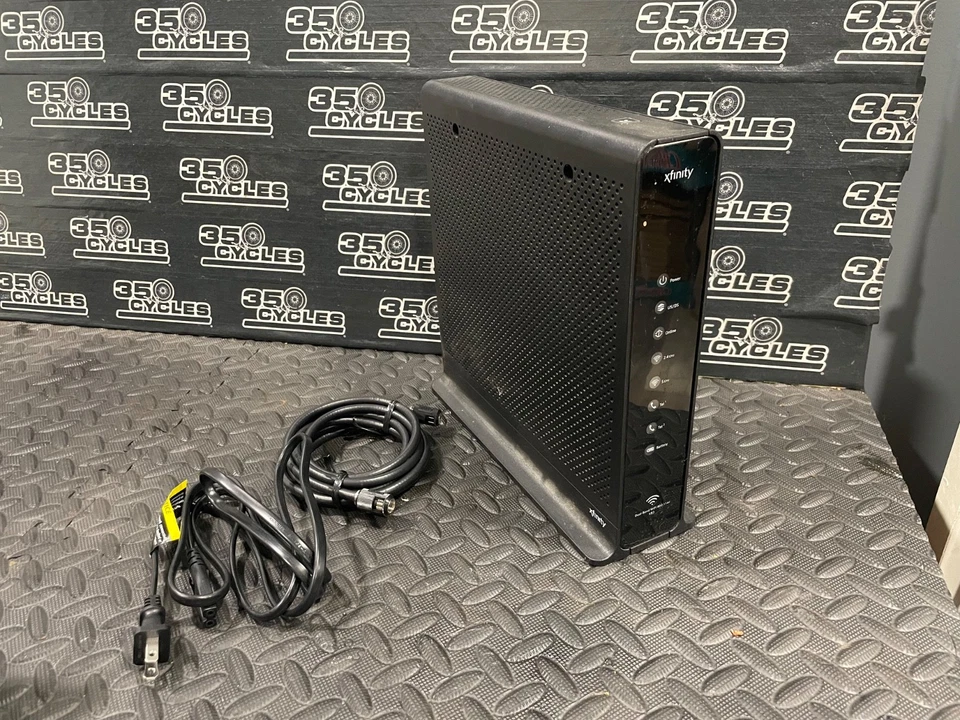 Xfinity Prepaid Internet Starter Kit Cable Modem Wifi Router Arris TG1682P - Image 1 of 4