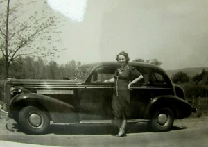 1930s Vintage Photo Woman Buick Automobile 1937 B&W 6"x 3 3/4' mb144 - Picture 1 of 4