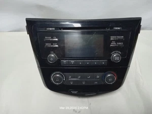 2014-16 Nissan Rogue AWD Am Fm Cd Player Radio Receiver + AC HEATER CONTROL -OEM - Bild 1 von 15