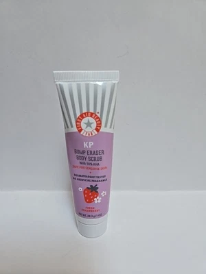 Скраб для тела First Aid Beauty Mini KP Bump Eraser СВЕЖАЯ КЛУБНИКА 28,3 г / 1 унция - Изображение 1 из 2