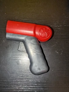 Pet Treat Launcher - Picture 1 of 5