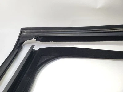 Used Rear Left Door Vent Glass Rear fits: 2017 Mercedes-benz Mercedes s-class 22 - Image 1 of 4