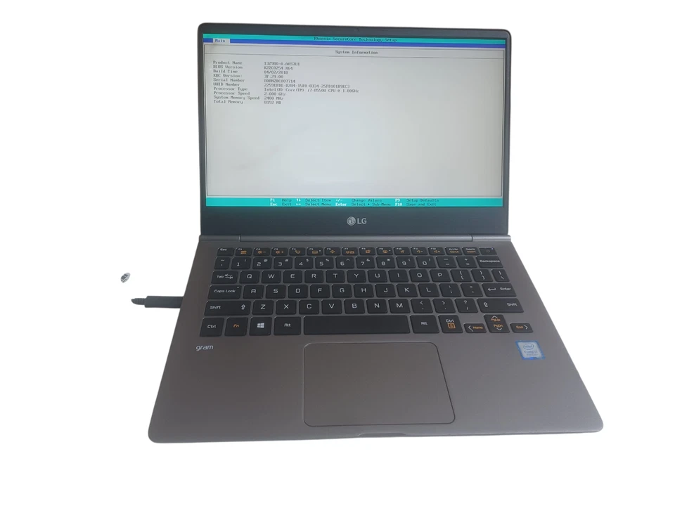 LG GRAM 13Z980 13.3" I7-8550U @ 1.8GHZ 8GB RAM PLATEADO - SIN HDD NI AC - LEER Foto 1 de 3