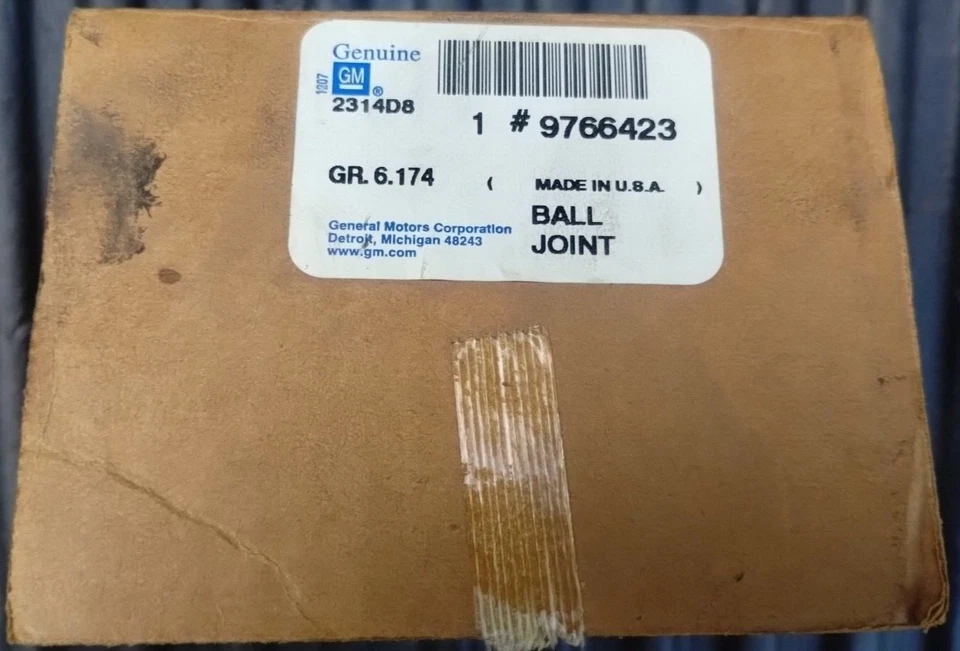 Rótula inferior delantera NOS GM 9766423 1984-1995 G10-30 G1500-3500 P30 Foto 1 de 4