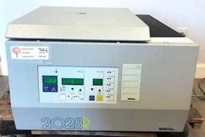 Precision NAPCO 2028R Refrigerated Programmable Centrifuge - Picture 1 of 9
