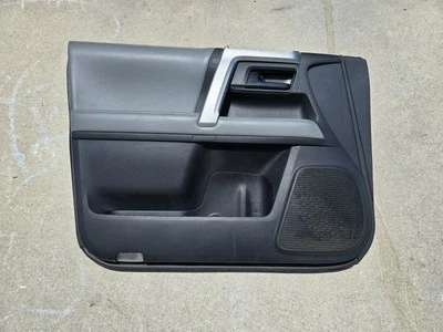 2010 - 2013 Toyota 4runner Limited Drivers Front Left Leather Door Panel (GRAY) — 第 1/4 张图片