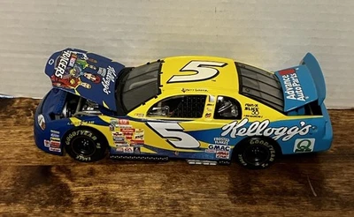 Terry Labonte #5 Kelloggs/Nascar 1999 Monte Carlo 1 of 7500 1:24 (WC) - Image 1 of 4