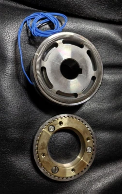 embrayage électromagnétique Warner E320 VAR04 SZ50 - Imagen 1 de 2