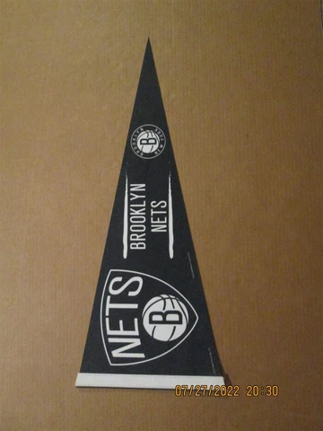 NBA Brooklyn New York Nets Vintage Circa 2012 Team Logo Basketball Pennant Cover