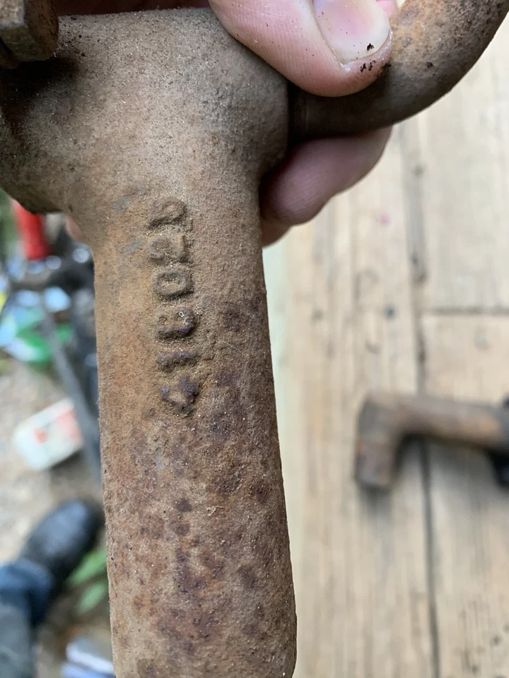 Volvo PV444 1958 PV544 bloque de distribución de refrigerante 418025 Foto 1 de 4