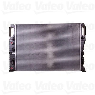 Radiador Valeo para CLS500, E500 732849 Foto 1 de 4
