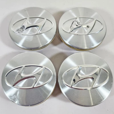 👀 Tapacubos centrales Hyundai Elantra Palisade Sonata 2 3/8" JUEGO USADO/4 # 52960-S8100 ✅ Foto 1 de 4