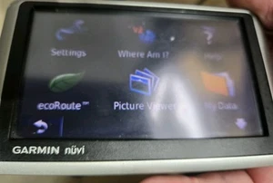 Garmin Nuvi 1350 GPS Navigation System - Picture 1 of 12