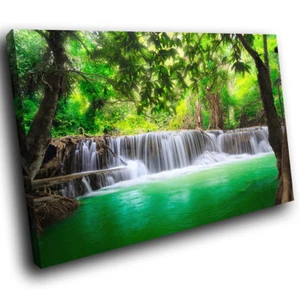 SC443 Verde Cascada Bosque Naturaleza Paisaje Fresco Lona Arte de Pared Impresión Imagen - Imagen 1 de 6
