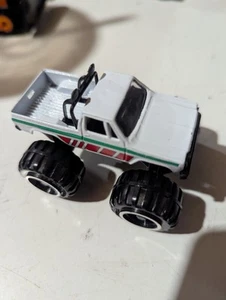Welly Square Body Chevy Pickup 4x4 Monster Truck - Picture 1 of 5