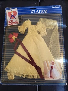 Sindy Wedding Bells 1984 white satin wedding dress Pedigree 43027 fit 12" doll - Picture 1 of 15