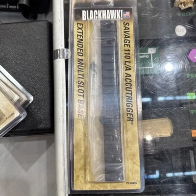Blackhawk! Base extendida multi ranura Savage 110 L/A Accutrigger Foto 1 de 3
