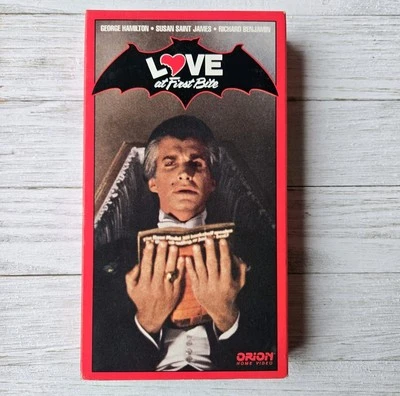 Love at First Bite VHS Horror Comedy Vampire George Hamilton 1993 - Image 1 of 4