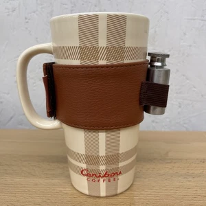Taza de café Caribou 18 oz con frasco de bolsillo, blanca, crema, marrón cubierta a cuadros - Imagen 1 de 5