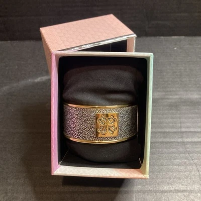 Brazalete Rústico Metálico Tono Dorado Ancho Metal Brazalete Tendencia con Caja Foto 1 de 4