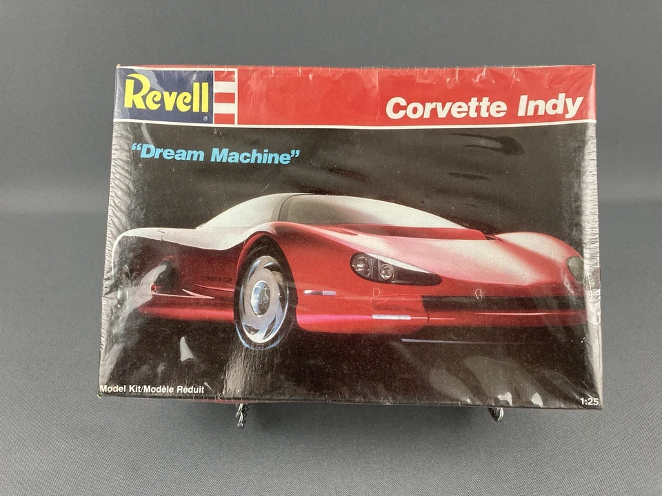 Vintage Revell Corvette Indy Dream Machine 7108 Model Kit
