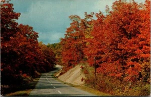 HERBST AUTOBAHNSZENE Appalachen Postkarte - Bild 1 von 2