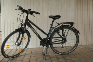 Damen Trekkingrad 28 Zoll gebraucht - Bild 1 von 10