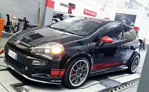 ABARTH PUNTO EVO LAMA SOTTOPARAURTI ORIGINALE SAMURAI CARBON LOOK IN GOMMA - Imagen 1 de 7