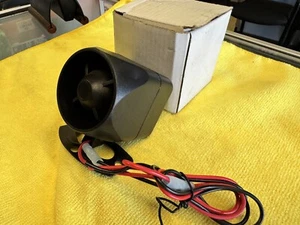 Universal Small 12V 20W Compact Siren Single Tone 125 db (previously Installed) - Bild 1 von 18