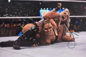 Liv Morgan handsigniertes 12x8 Foto WWE Autogramm 10 - Bild 1 von 1