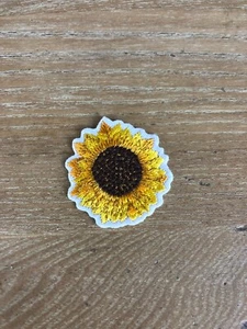 Sunflower Applique Embroidery Iron On Patches Thermo Transfer Decorative Badge - Picture 1 of 2