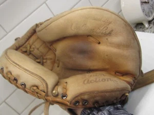 WILSON A2514 TWIN ACTION CARLTON FISK BASEBALL CATCHERS MITT GLOVE - Picture 1 of 10