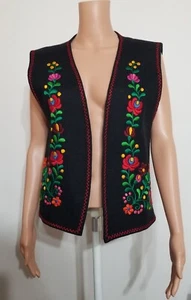 Vtg Hand Stitched In Hungary Matyo Embroidered Open Floral Vest Black Small Felt - Picture 1 of 24
