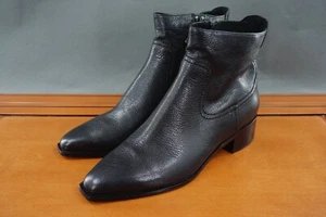 Cole Haan Naia Shoes Women's 9 Black Leather Pull On Casual Zip Ankle Booties - Picture 1 of 11