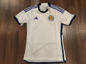 Schottland Nationalmannschaft Fußball Auswärtstrikot 2022, brandneu mit Etikett, 100 % Original - Bild 1 von 7