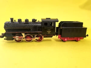 FLEISCHMANN GERMAN 0-6-0 STEAM LOCO WITH TENDER #1309 (UNBOXED) HO Scale - Picture 1 of 8