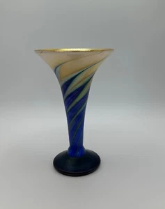 Steven Lundberg Glass Art | Iridescent Trumpet Vase | Signed 2005 Blown Glass - Picture 1 of 9