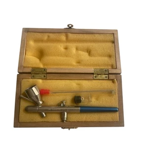 Vintage Badger No 160 Airbrush USA With Wood Box Rare Spare - Picture 1 of 5