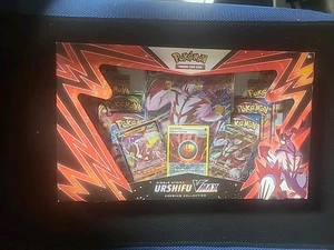 Pokemon TCG Single Strike Urshifu VMAX Premium Collection Box Red BRAND NEW B1S3 - Picture 1 of 2
