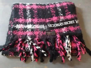 Victoria's Secret Plaid Fluffy Scarf Pink Black Fringe 78x12 - Imagen 1 de 4