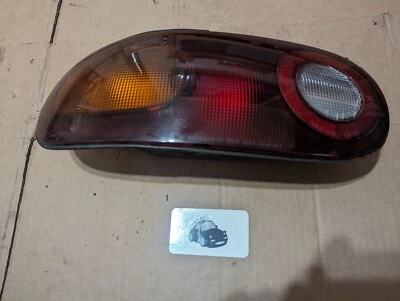 Luz trasera izquierda izquierda izquierda lado conductor 90-97 Mazda Miata MX-5 MX5 OEM *DAÑOS Foto 1 de 4