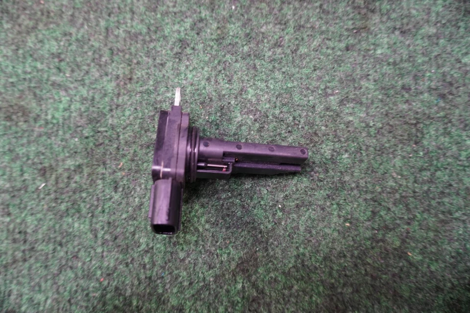 2007 LEXUS RX350 MASS AIRFLOW SENSOR OEM 222040H010 - Image 1 of 4