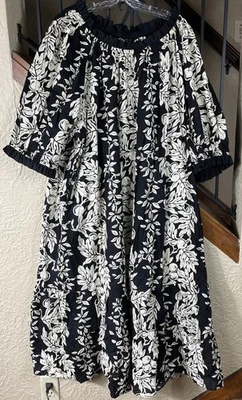 VTG Nani Hawaii Black/Cream Floral Muumuu Maxi Dress Women’s 3X - Image 1 of 4