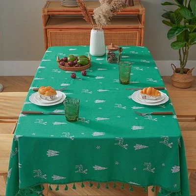 Eindrucksvolle bestickte Tischdecke Hirsch für festliche für Ess- und Couchtis - Bild 1 von 4