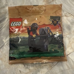 LEGO Castle: Defense Archer (4811) NEW SEALED POLYBAG
