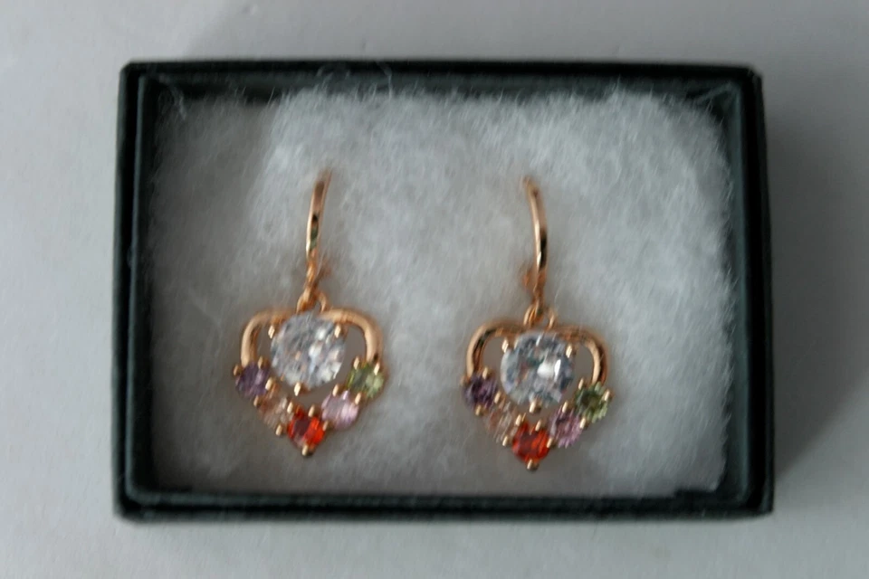 Красивое желтое золото заполненный сердце Радуга Топаз висячие серьги в подарочной коробке - Изображение 1 из 4