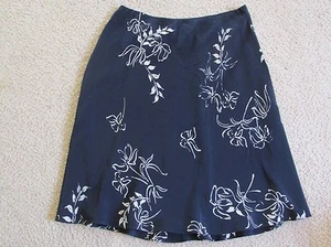 New Ralph Lauren Green Label Blue, White Floral Skirt 100% Silk Petite Medium PM - Picture 1 of 5