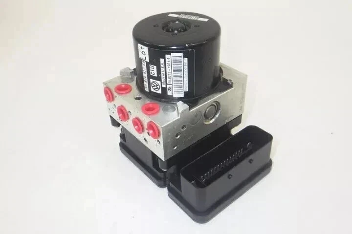 Conjunto de módulo de bomba de freno antibloqueo ABS Volkswagen Jetta Golf 2011-2014 OEM Foto 1 de 4