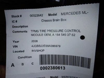 ML320     2008 Chassis ECM 425020 - Image 1 of 4