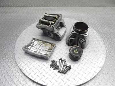 Harley Davidson Electra Glide Classic 2000 00 01 barril de culata trasera FLHTC Foto 1 de 4